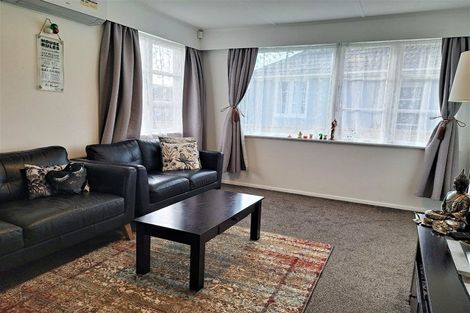 Photo of property in 17 Strand Crescent, Naenae, Lower Hutt, 5011