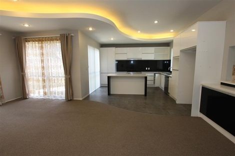 Photo of property in 6 Lucca Crescent, Flat Bush, Auckland, 2019