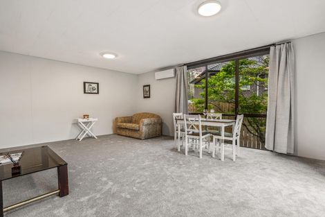 Photo of property in 2/5 Compass Place, Te Atatu Peninsula, Auckland, 0610