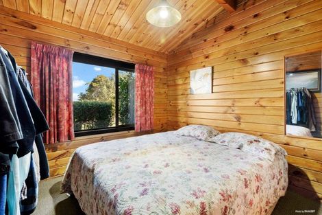 Photo of property in 39 Bright Road, Waiuku, 2682