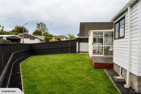 Photo of property in 1/25 Kingham Place, Avonhead, Christchurch, 8042