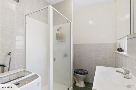 Photo of property in 1u5 Rixon Grove, Mount Victoria, Wellington, 6011
