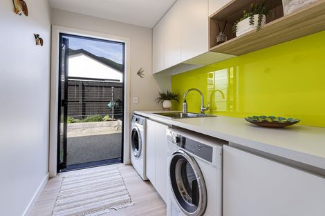 Photo of property in 5 Mansfield Way, Stoke, Nelson, 7011