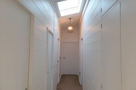 Photo of property in 1a Padfield Place, Havelock North, 4130