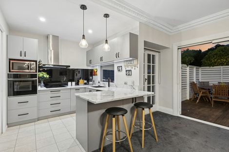 Photo of property in 39 Lonsdale Street, Belleknowes, Dunedin, 9011