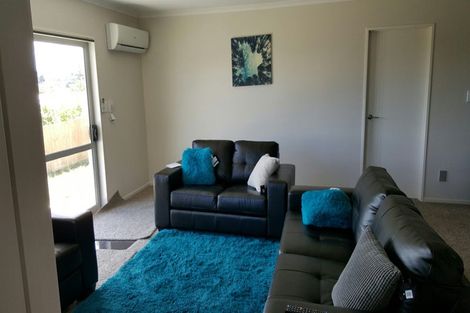 Photo of property in 12a Orams Road, Hillpark, Auckland, 2102