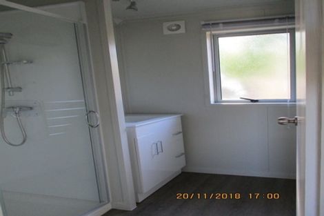 Photo of property in 33a Bracken Road, Paparangi, Wellington, 6037