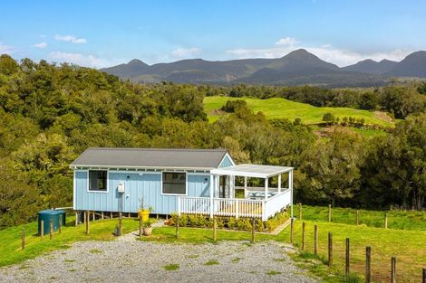Photo of property in 1581 Carrington Road, Hurworth, New Plymouth, 4371