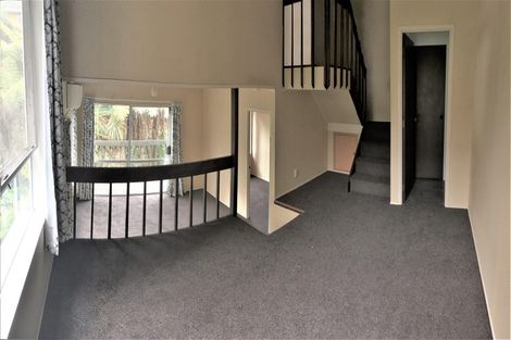 Photo of property in 3/42 Manuka Road, Glenfield, Auckland, 0629