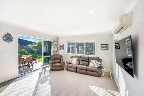 Photo of property in 29 Aoraki Road, Poraiti, Napier, 4112