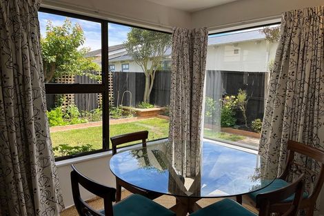 Photo of property in 2/61 Saint Albans Street, St Albans, Christchurch, 8014