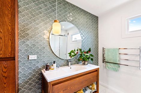 Photo of property in 409 Alexandra Street, Hastings, 4122