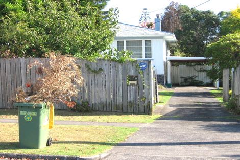 Photo of property in 5 Willerton Avenue, New Lynn, Auckland, 0600