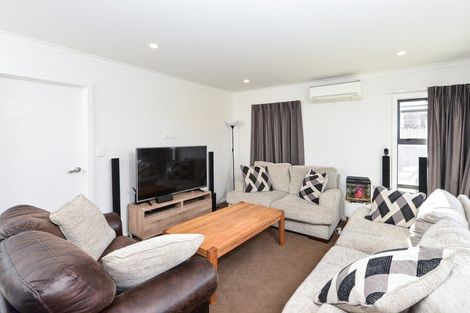 Photo of property in 11 Oolong Court, Huntington, Hamilton, 3210