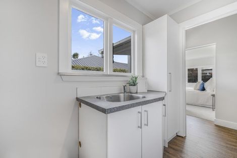 Photo of property in 167 Centaurus Road, Saint Martins, Christchurch, 8022