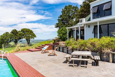 Photo of property in 338 Wairere Road, Waitakere, Henderson, 0782