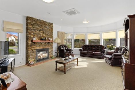 Photo of property in 5 Corfe Castle Lane, Levin, 5510