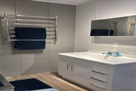 Photo of property in 10 Clendon Court, Roslyn, Palmerston North, 4414