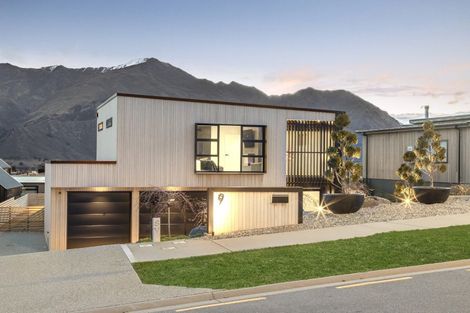 Photo of property in 9 Mills Road, Wanaka, 9305