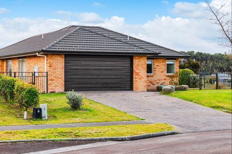 Photo of property in 11 Marshall Close, Motuoapa, Turangi, 3382