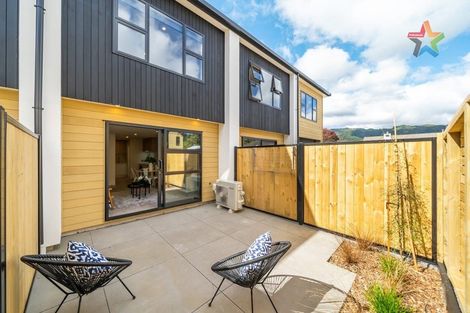 Photo of property in 3/240 Stokes Valley Road, Stokes Valley, Lower Hutt, 5019
