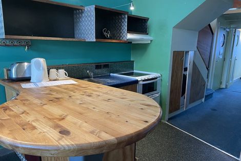 Photo of property in Qba Apartments, 1h/51 Webb Street, Mount Cook, Wellington, 6011