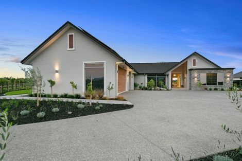 Photo of property in 7 Mike Smith Drive, Cambridge, 3434