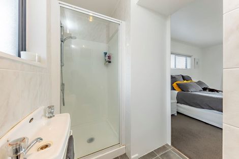 Photo of property in 61c Puriri Road, Pukekohe, 2120