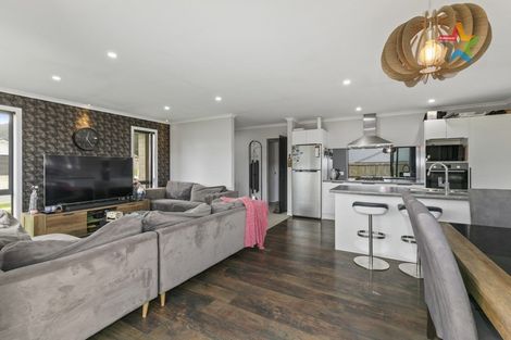 Photo of property in 10 Jack Vaughan Grove, Wainuiomata, Lower Hutt, 5014