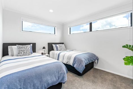 Photo of property in 12 Kokopu Street, Omaha, 0986