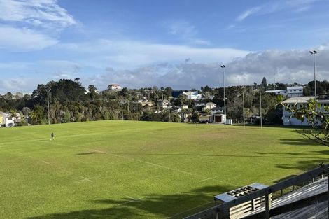 Photo of property in 35 John Court Street, Birkenhead, Auckland, 0626