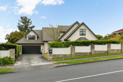 Photo of property in 125 Westchester Drive, Churton Park, Wellington, 6037