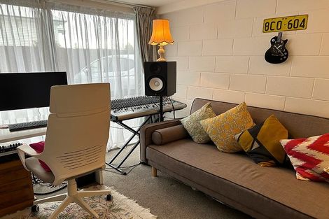 Photo of property in 2/12 Brittan Street, Linwood, Christchurch, 8011