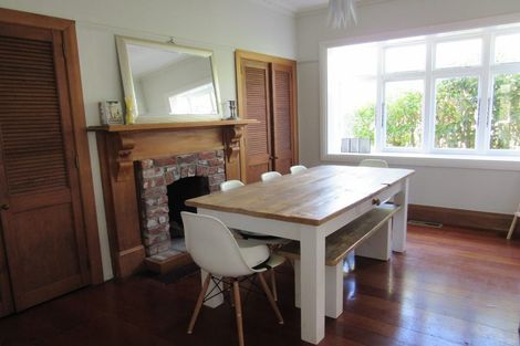 Photo of property in 25 Chamberlain Road, Karori, Wellington, 6012