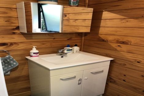 Photo of property in 42a Matipo Road, Mairangi Bay, Auckland, 0630