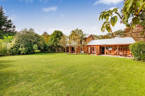 Photo of property in 220 Valley Views, Fitzherbert, Palmerston North, 4472