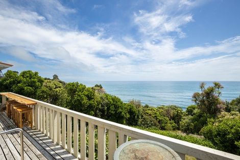 Photo of property in 13 Motukari Place, Onaero, Waitara, 4383
