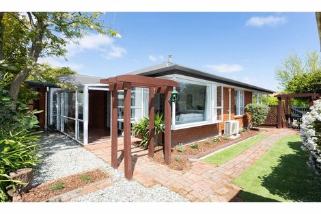 Photo of property in 546 Cranford Street, Papanui, Christchurch, 8052