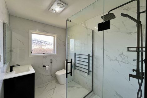 Photo of property in 1/101 Mcleod Road, Te Atatu South, Auckland, 0610