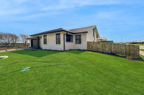 Photo of property in 13 Comer Street, Halswell, Christchurch, 8025