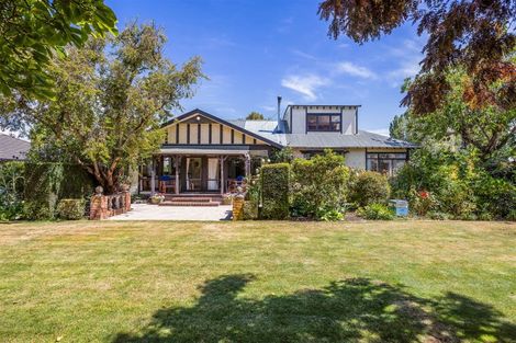 Photo of property in 120 Aorangi Road, Bryndwr, Christchurch, 8053