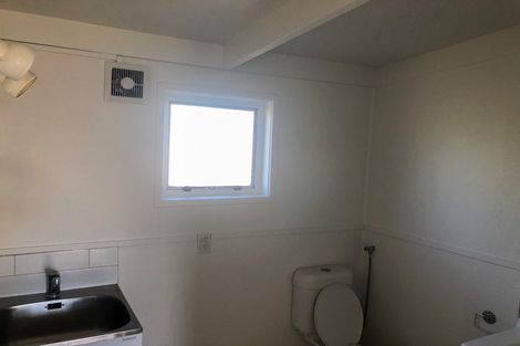 Photo of property in 151 Bruce Mclaren Road, Henderson, Auckland, 0612