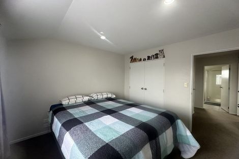 Photo of property in 27/22 Northcross Drive, Oteha, Auckland, 0632