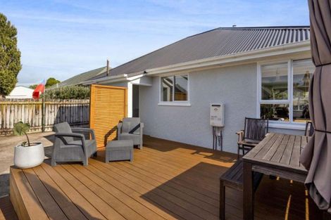 Photo of property in 16 Plympton Street, Brooklands, New Plymouth, 4310