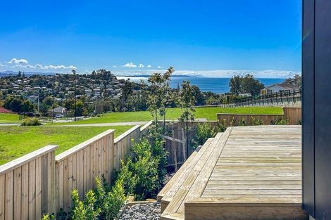 Photo of property in 23 Anehana Place, Stanmore Bay, Whangaparaoa, 0932