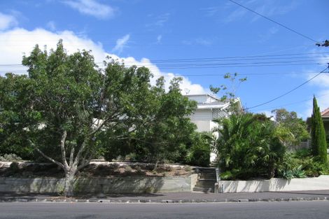 Photo of property in 8 Bridge Road, Birkenhead, Auckland, 0626