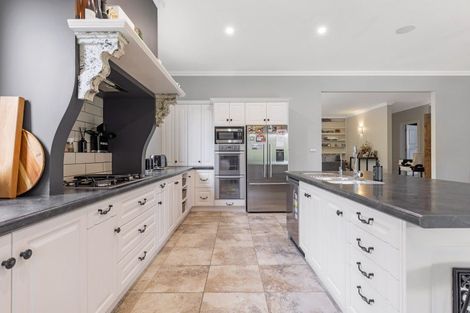 Photo of property in 6 Carlton Avenue, Palmerston North, 4414