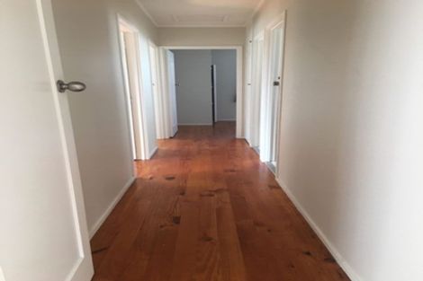 Photo of property in 1/34 Orams Road, Hillpark, Auckland, 2102