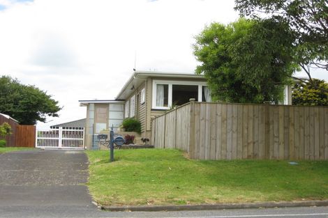 Photo of property in 215a Queen Street, Pukekohe, 2120