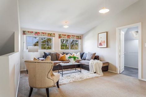 Photo of property in 137 Brian Crescent, Stanmore Bay, Whangaparaoa, 0932